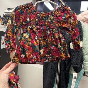 Old Navy long sleeve outfit with bloomers 9m